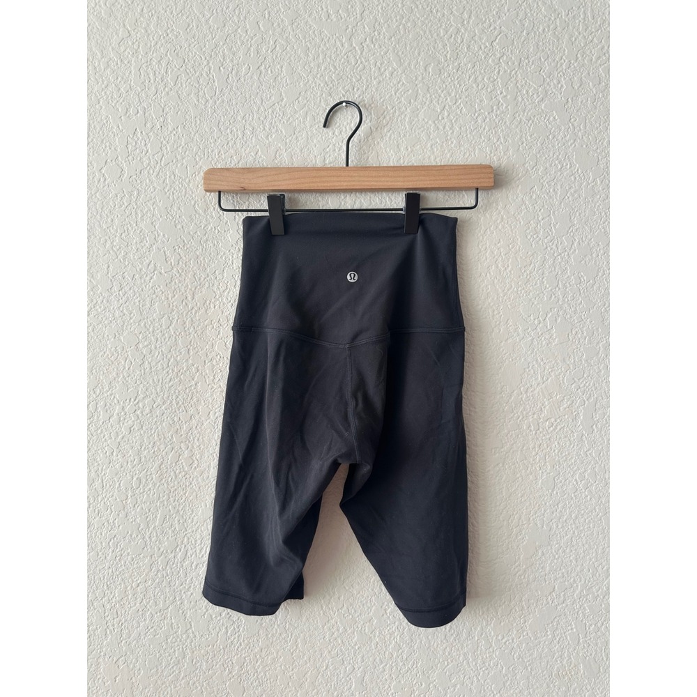 Lululemon High Rise Black Biker Shorts Women's Size 4 Athletic - Picture 2 of 3